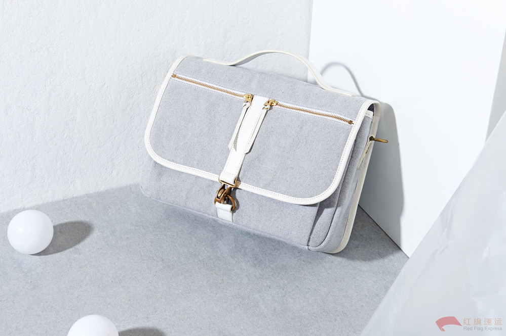 16395308281301.jpg 攝圖網_500990327_包包女士男士手提包錢包斜挎包背包(企業商用)_副本.jpg